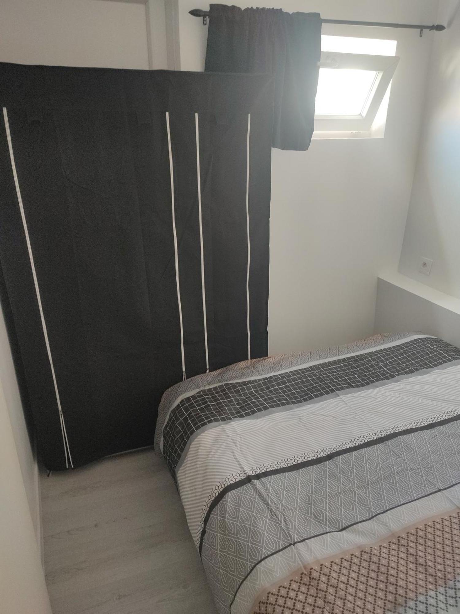 Apartmán Petit F2 Meuble Independant Limay Exteriér fotografie