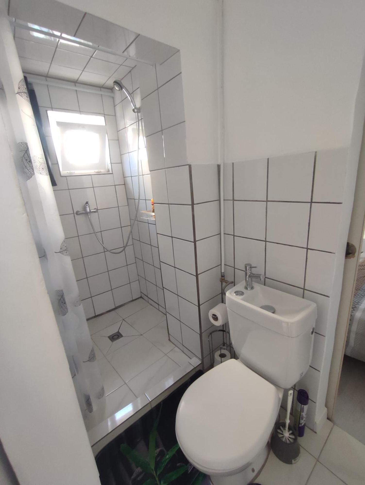 Apartmán Petit F2 Meuble Independant Limay Exteriér fotografie