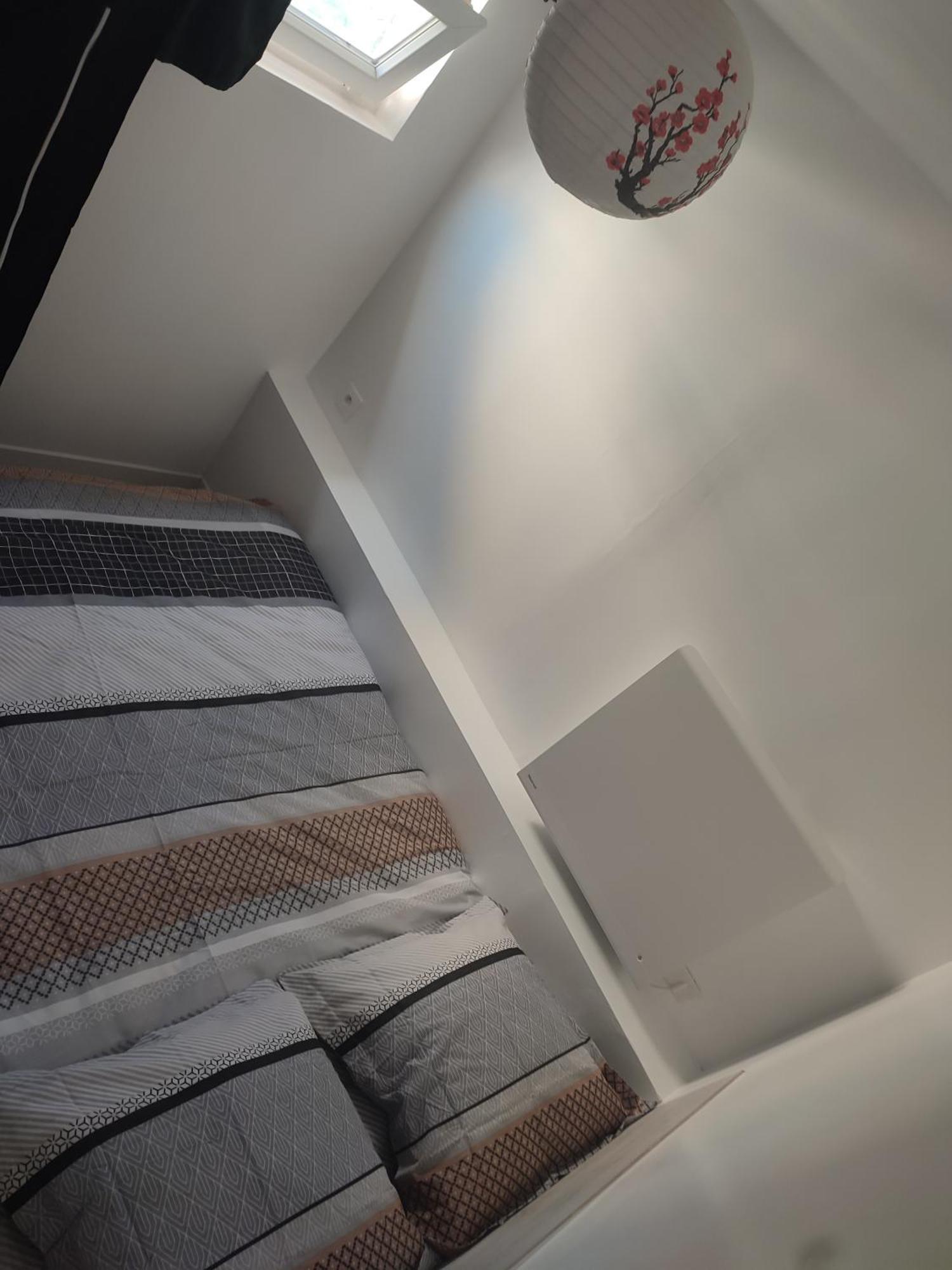 Apartmán Petit F2 Meuble Independant Limay Exteriér fotografie